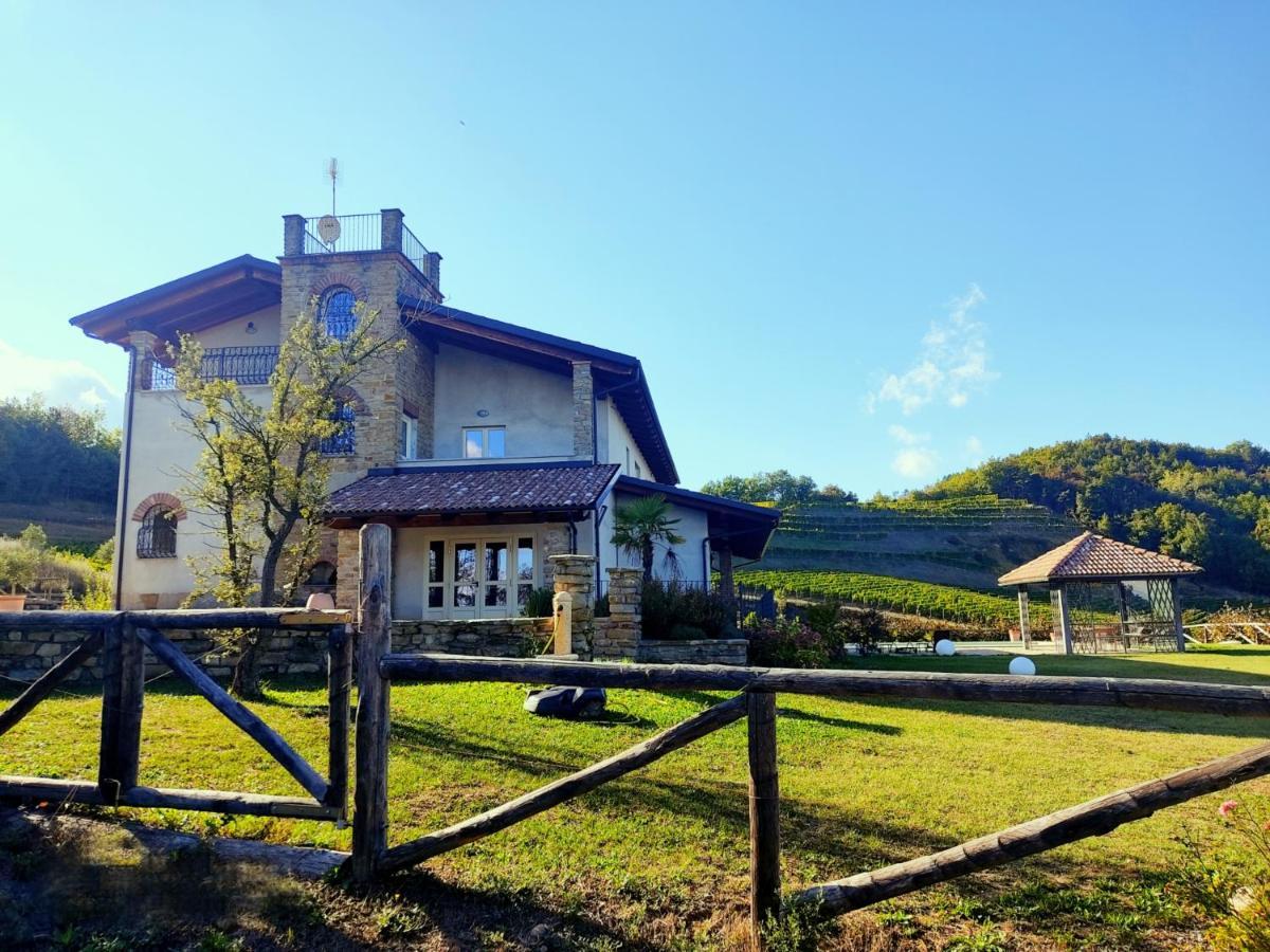 Loaz Relais Agriturismo Apartamento Loazzolo Exterior foto